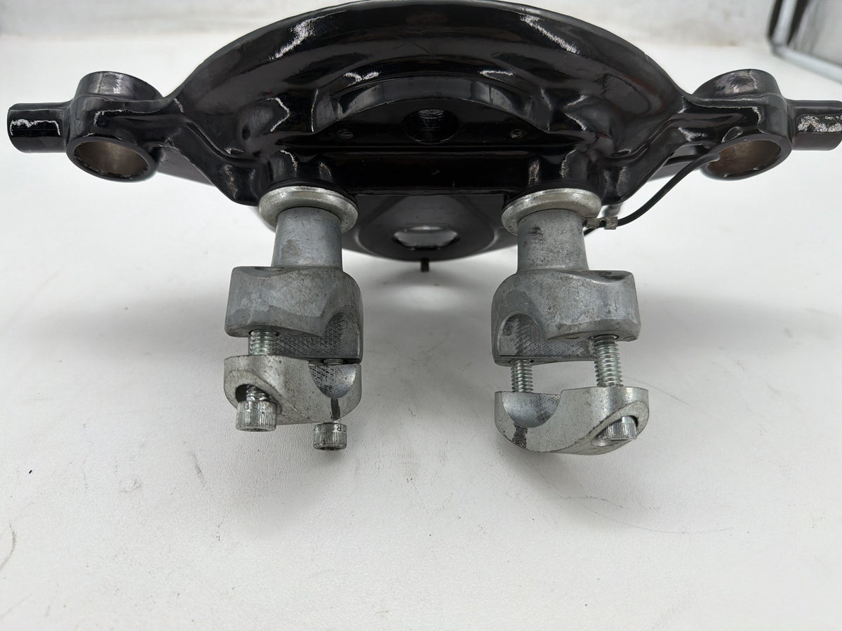 95 Harley Electra Glide Touring Classic OEM Front Fork Upper Triple Tree Clamps