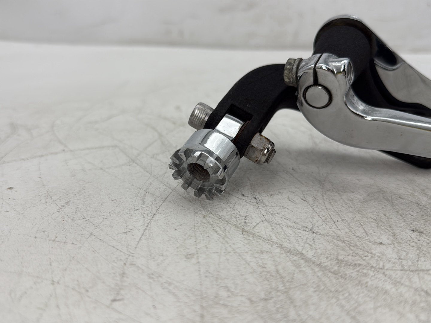 2010 Harley Dyna Fat Bob FXDF OEM Left Driver Foot Controls Peg Rest