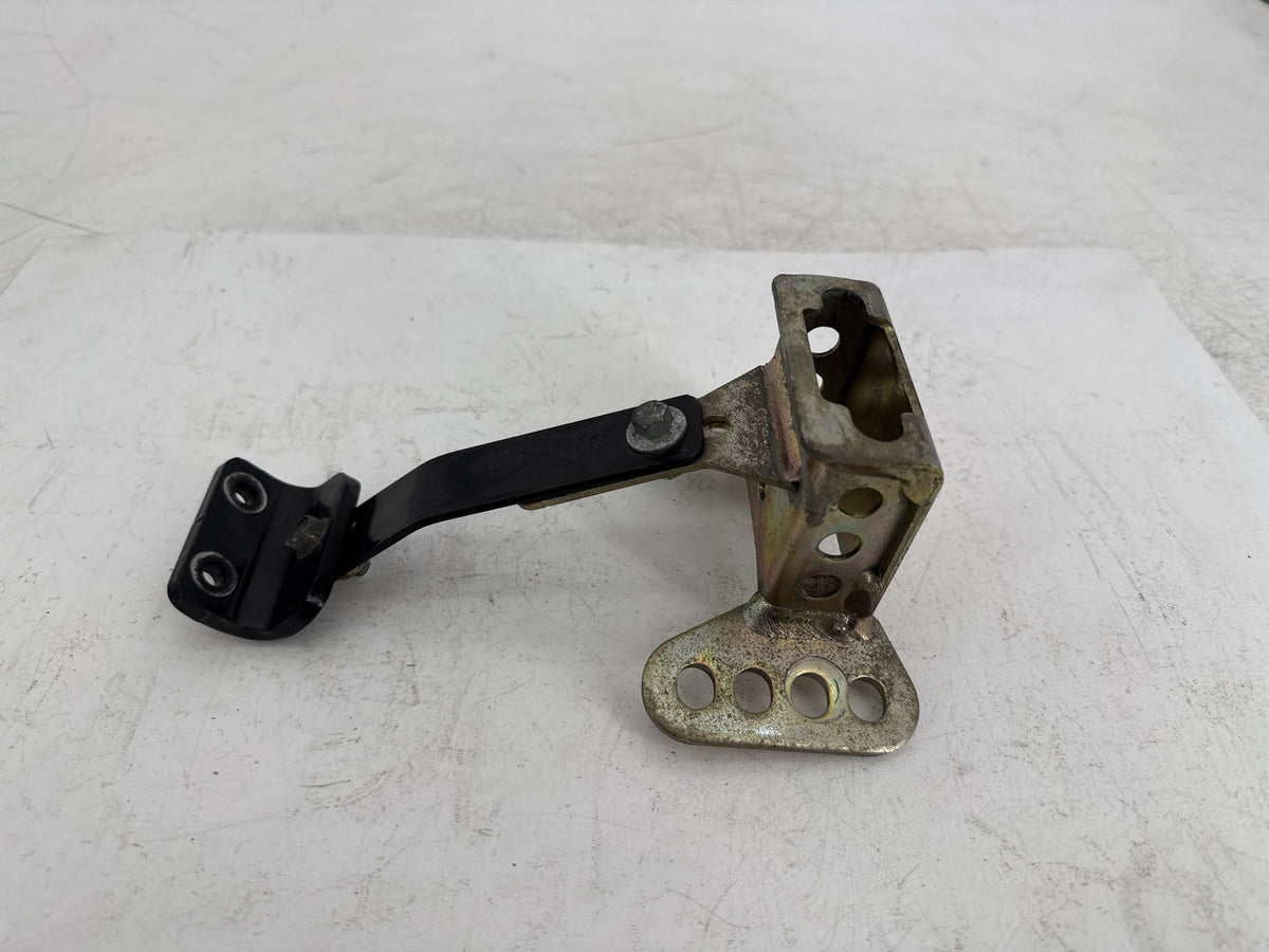 2013 Harley Street Glide Touring FLHX OEM Driver Rider Backrest Bracket Mount