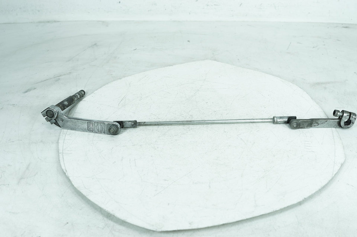 2012 - 2016 Harley-Davidson Touring Electra Ultra Gear Shifter Lever w/ Rod linkage 33718-82B
