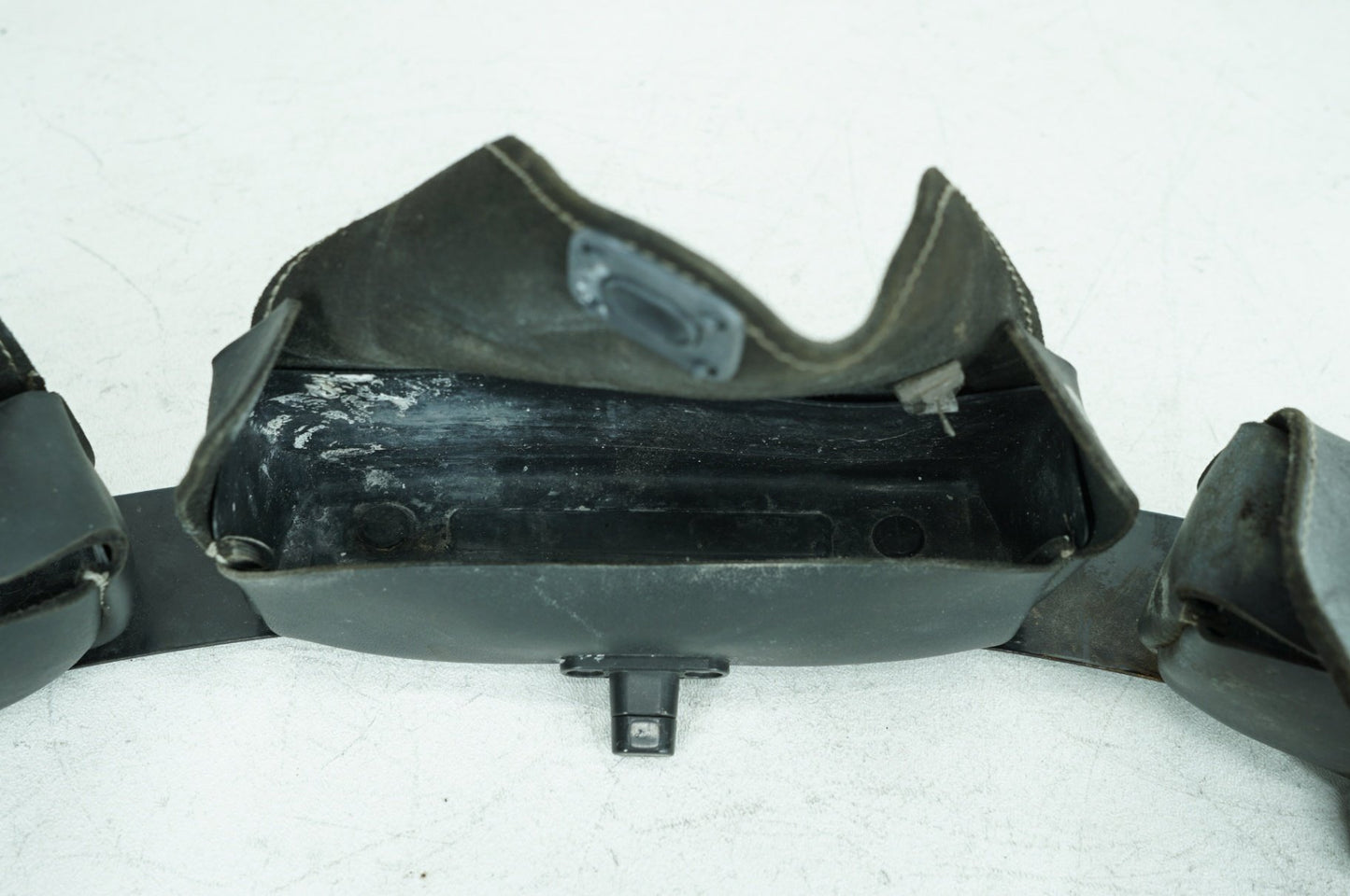 1999 - 2006 Harley-Davidson Touring Electra Glide Ultra Front Onboard Tool Bag Leather Storage Three Bag Pouch