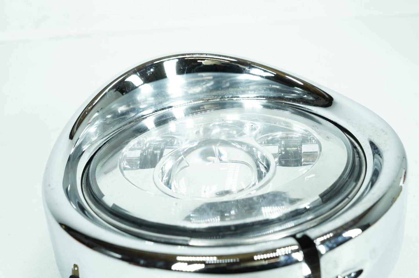 1999 - 2006 Harley-Davidson Touring Road King Headlight Headlamp Head Lamp Light LED 67702-81A