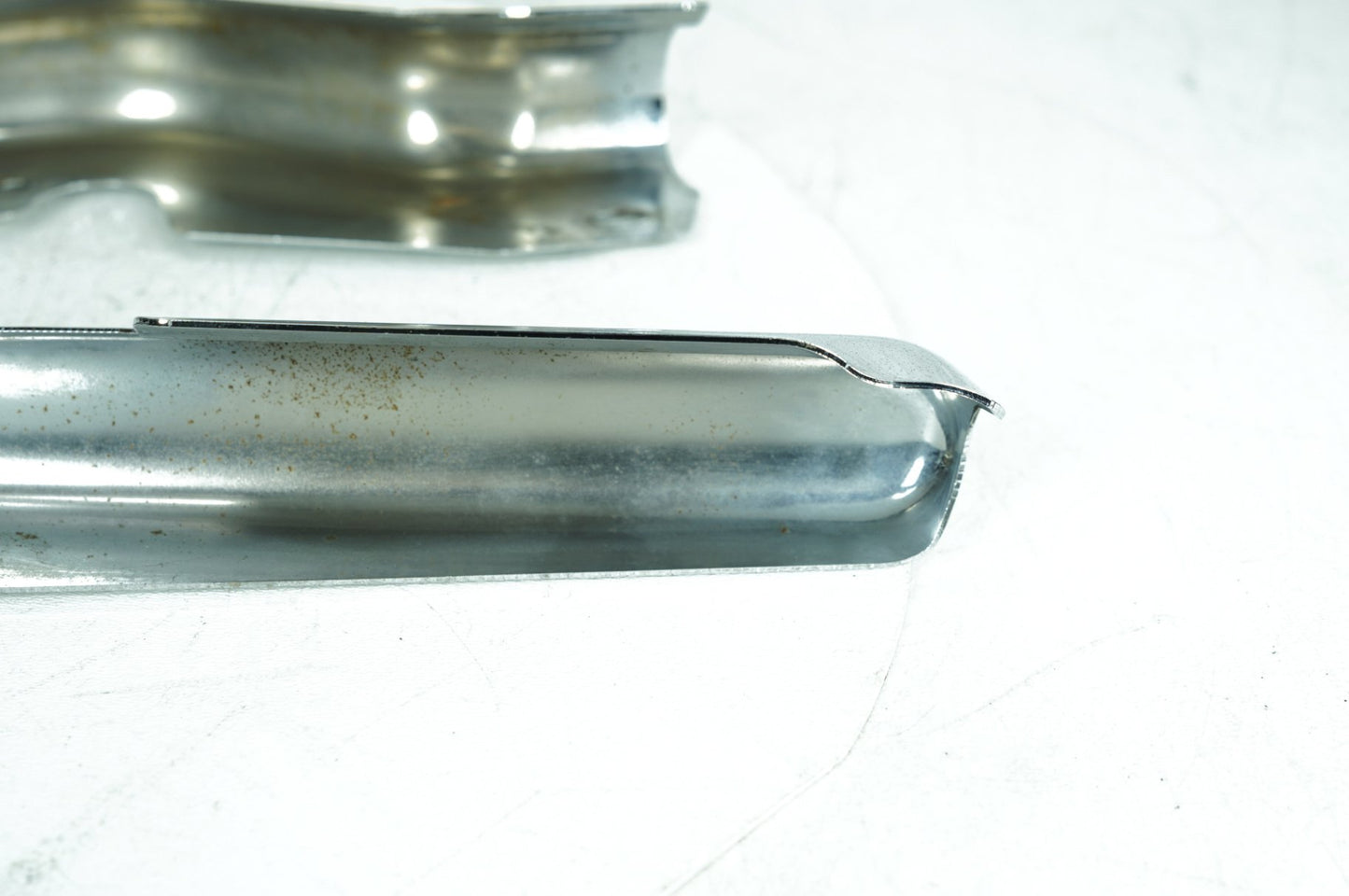 1999 - 2006 Harley-Davidson Touring Electra Glide Left Right Saddlebag Fender Struts Brackets  	47502-97