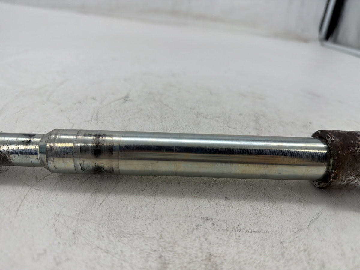 2006 Harley Road King Touring Custom OEM Front Wheel Axle Bolt Shaft 43364-00