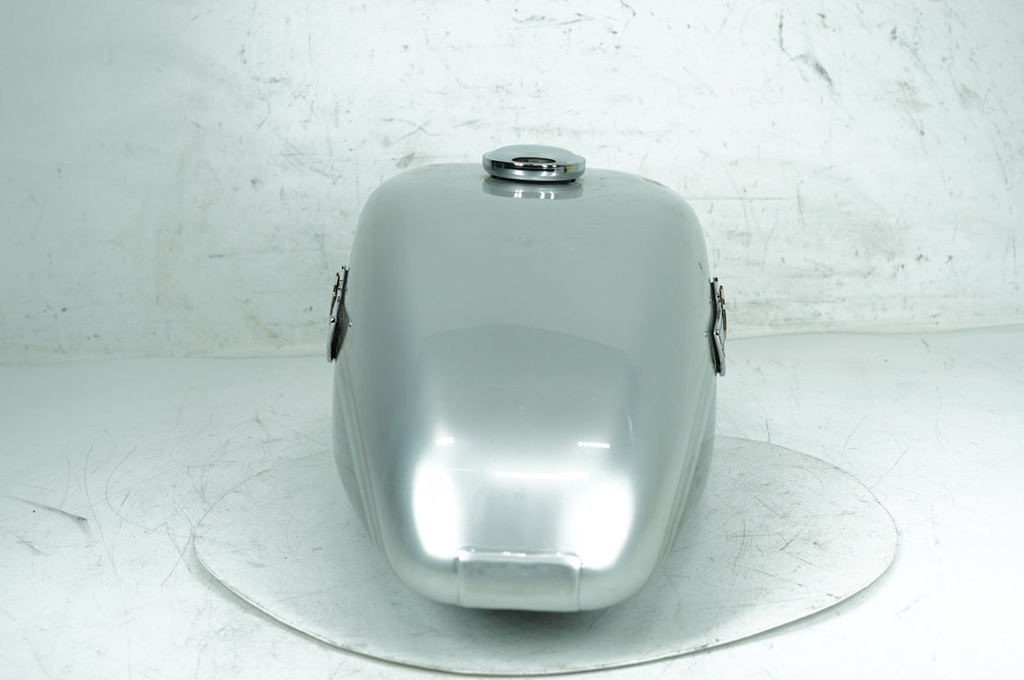 1991 - 2003 Harley-Davidson Sportster Custom Anniversary Fuel Gas Tank Gasoline Reservoir 61348-03