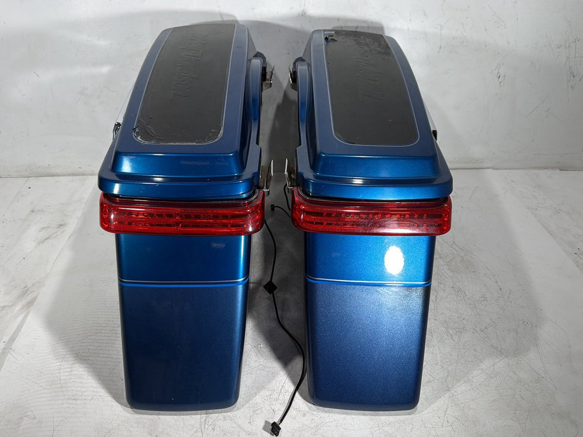 2006 Harley Electra Glide Touring Ultra FLHTCUI OEM Left Right Saddlebags Luggage NOKey