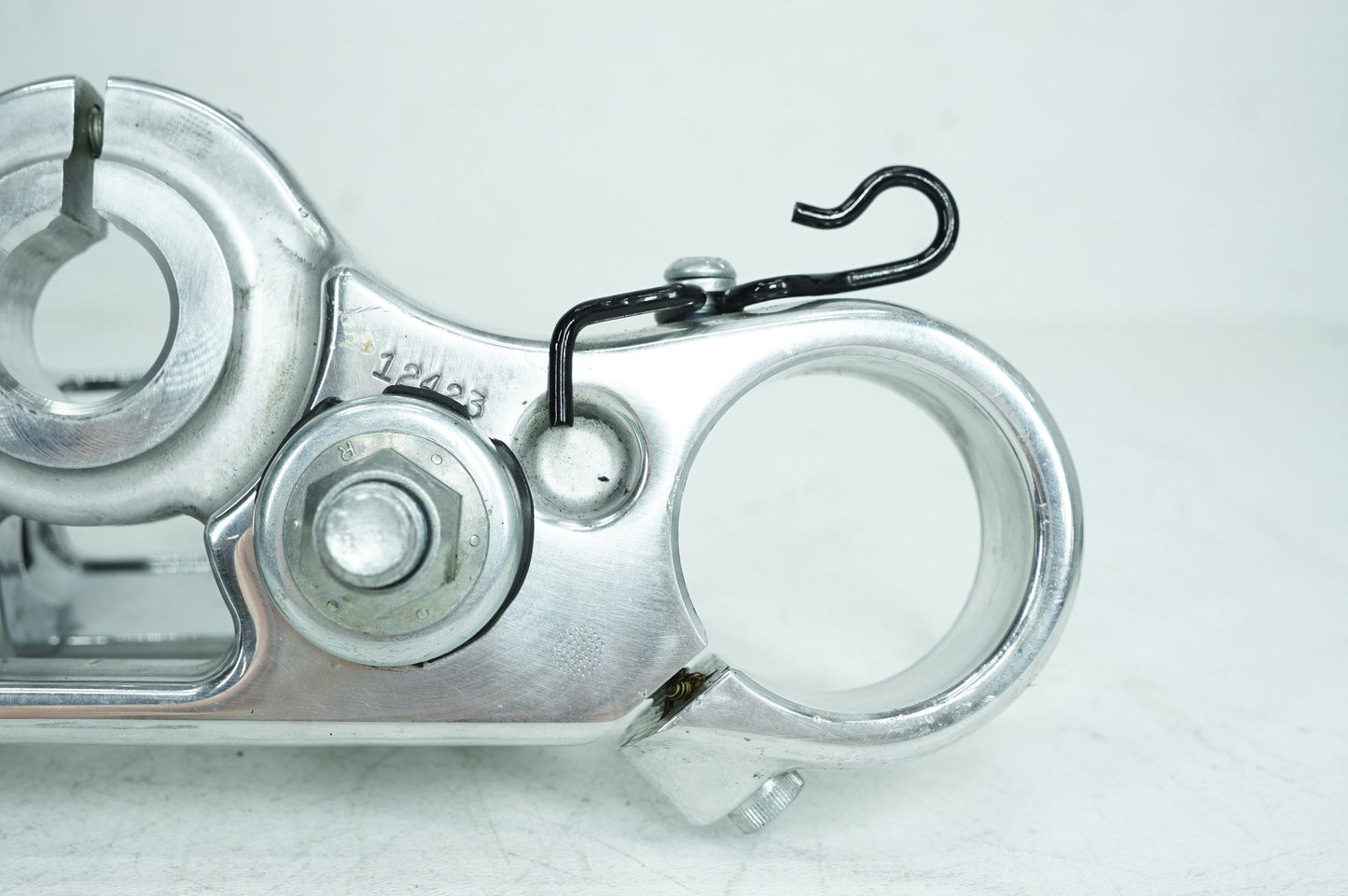 2018 - 2025 Harley-Davidson Softail Standard Front Fork Upper Triple Tree Clamps  45900298
