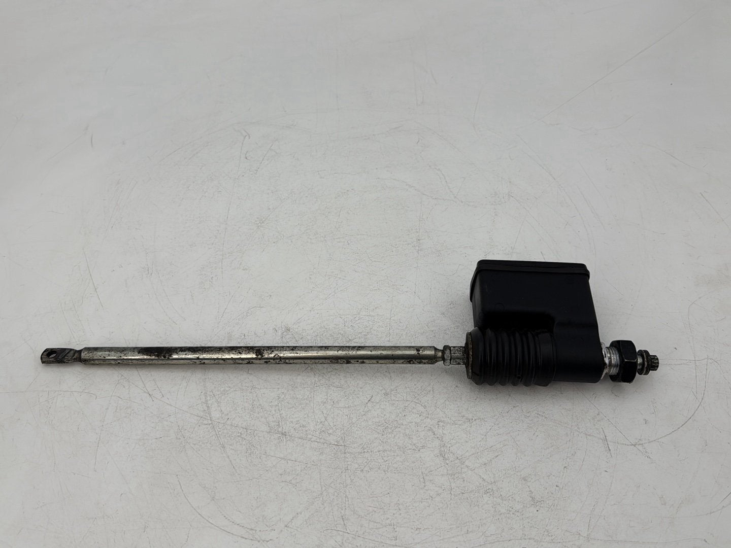 1999 - 2006 Harley-Davidson Dyna Super Glide Rear Brake Master Cylinder Reservoir 42474-90B