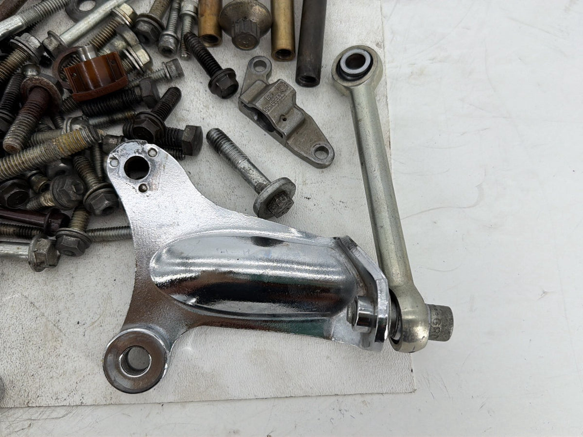 2010 Harley Touring Electra Glide Classic Twin Cam Engine Hardware Bolt Pushrods