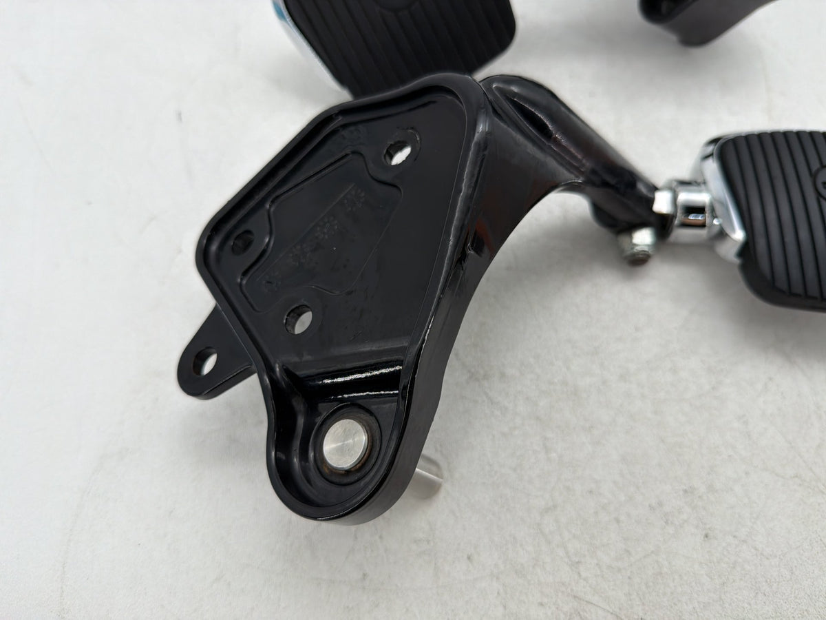 2003 Harley Softail Deuce FXSTDI OEM Left & Right Driver Step Foot Rest Pegs