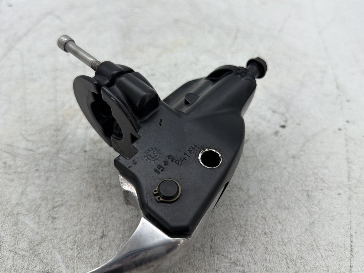 2016 Harley Electra Glide Touring Ultra OEM Front Left Hand Clutch Lever Master Cylinder