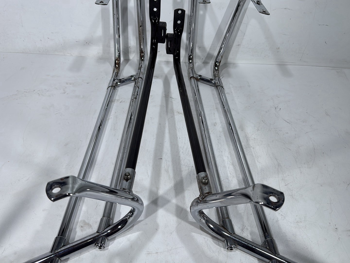 1996 Harley Electra Glide Touring FLHT OEM Rear Left Right Saddlebag Guard Rails Bar