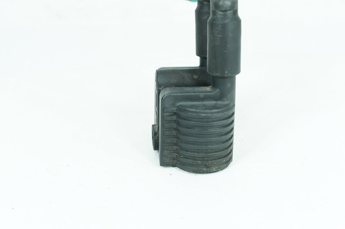 2004 - 2022 Harley-Davidson Sportster 883 Ignition Coil Spark Plugs Cable 31656-07