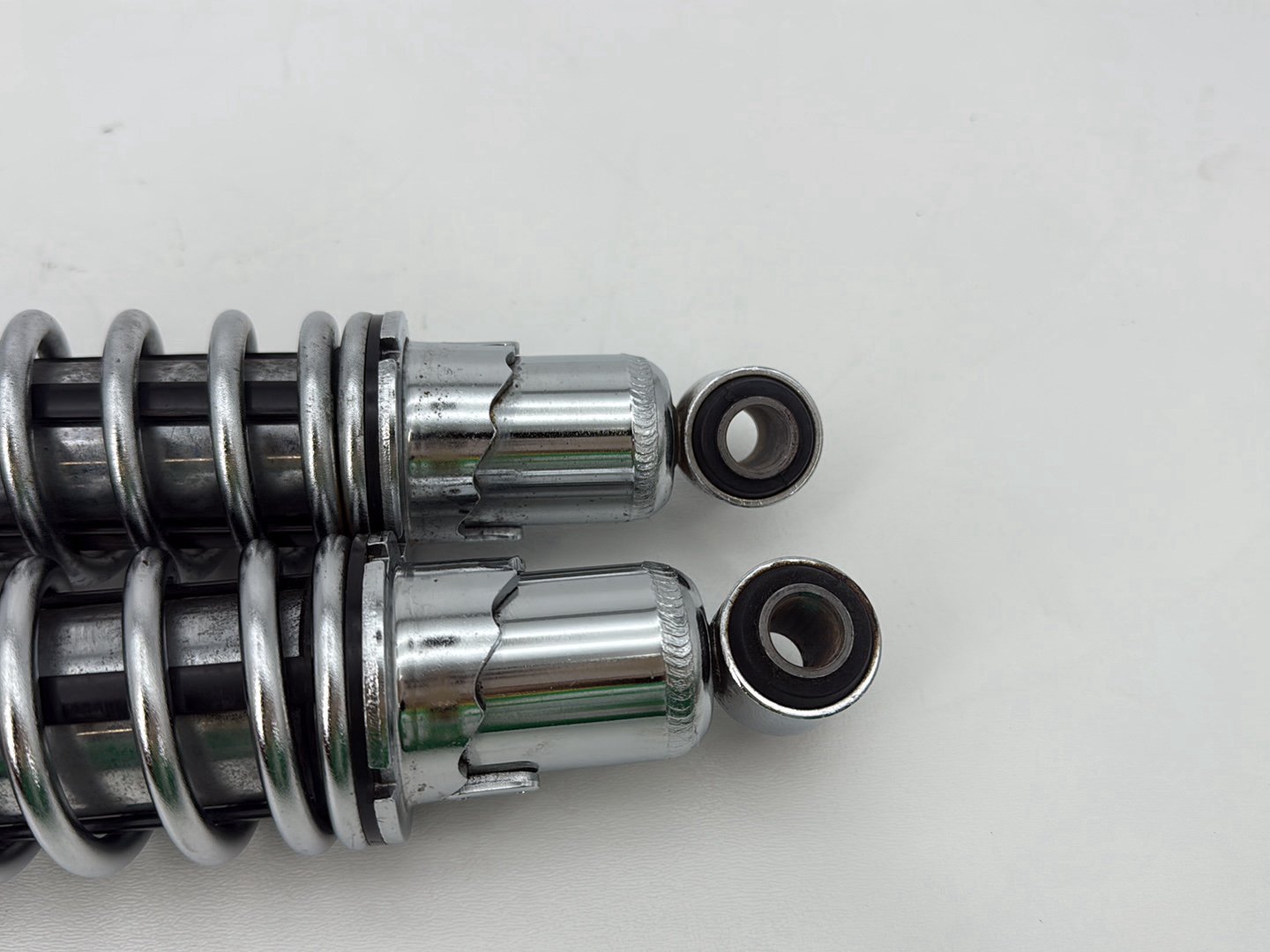 2003 Harley Sportster XL1200C 1200 Custom Anniversary OEM Rear Left Right Shock Absorbers