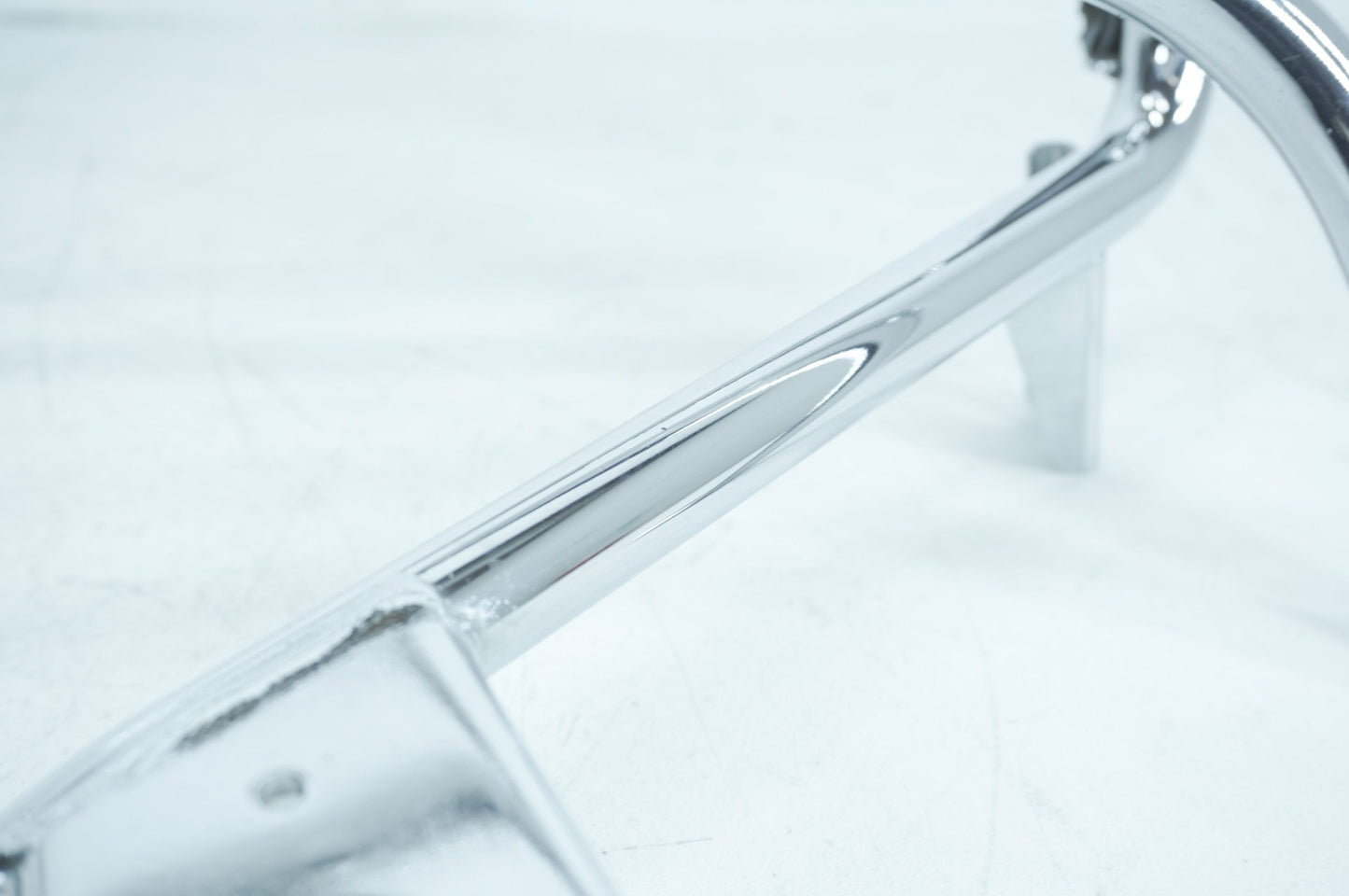2007 - 2011 Harley-Davidson Touring Street Glide Rear Left Right Saddlebag Guard Rails Bar 49206-09A