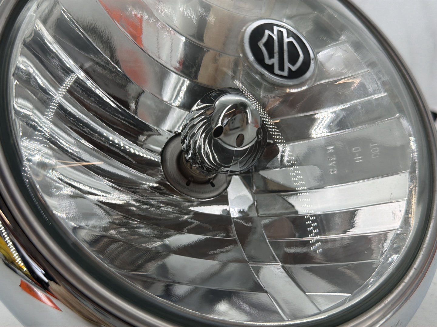 2011 Harley Heritage Softail Classic OEM Headlight Headlamp Head Light Halogen