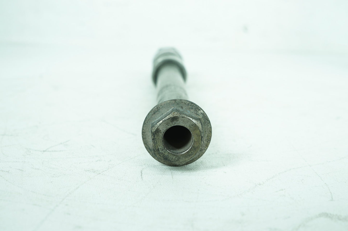 2007 - 2014 Harley-Davidson Dyna Super Glide Custom Rear Wheel Axle Bolt Shaft 41114-08
