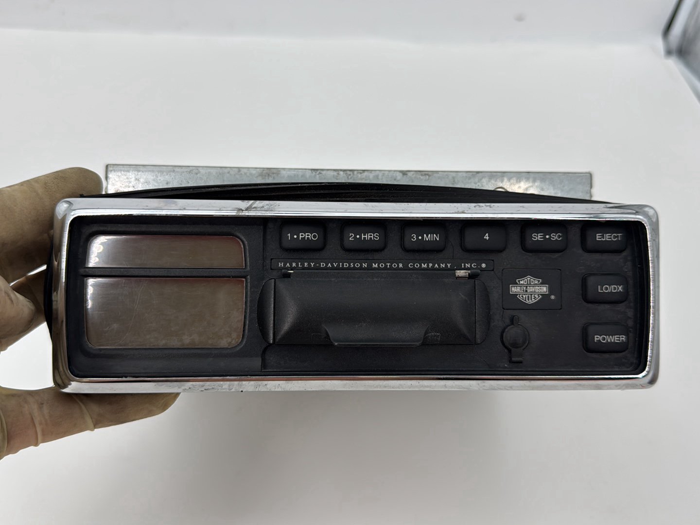 1999 - 2006 Harley-Davidson Touring Electra Glide Classic Radio Cassette Player Audio 76146-98 76164-98