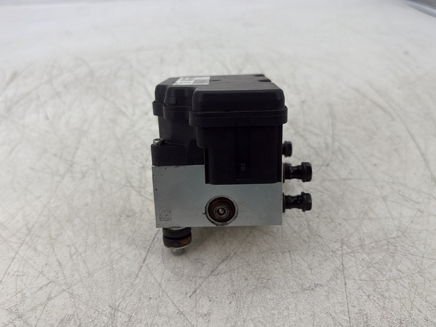 2011 Harley Street Glide Touring FLHX OEM ABS Brake Pump & Control Module