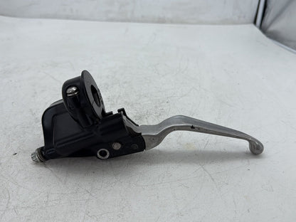 2000 Harley Electra Glide Touring OEM Front Right Brake Lever Master Cylinder