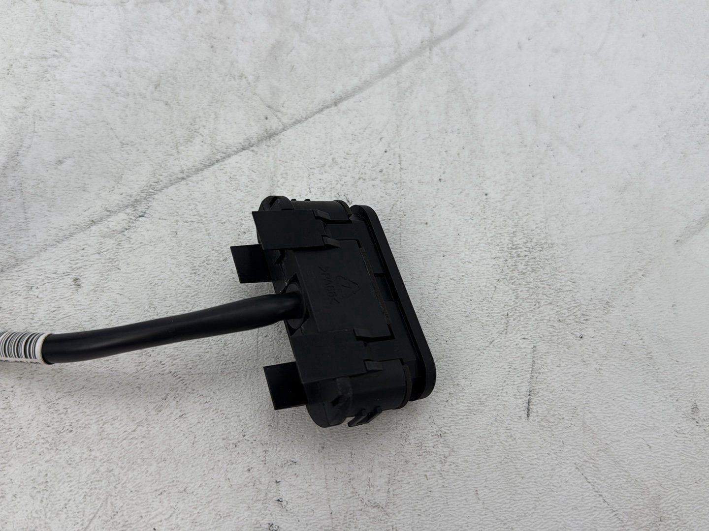 07 Harley Street Glide Touring FLHX OEM Dash Indicator Lamp Wire Plug 68789-96A