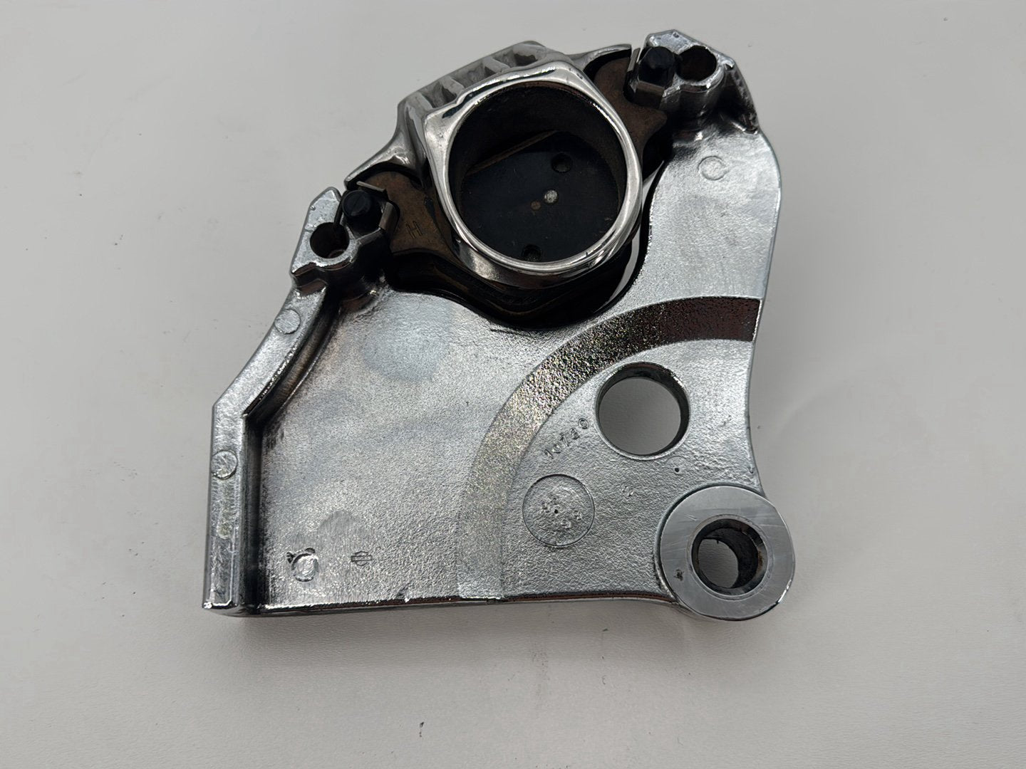 1999 - 2006 Harley-Davidson Dyna Wide Glide Rear Back Brake Caliper w/ Bracket 44050-87