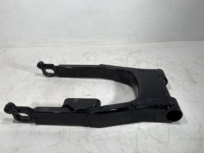 2006 Harley Touring FLHTCI Electra Glide Classic OEM Rear Fork Swingarm Swing Arm