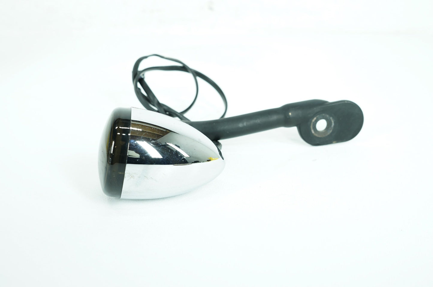 2007 - 2017 Harley-Davidson Dyna Street Bob Front 1 Turn Signal Indicator Blinker 68972-00