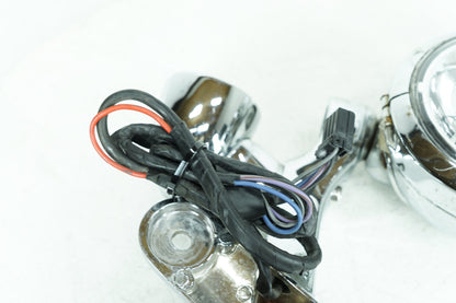 2007 - 2012 Harley-Davidson Touring Street Glide Front Right 1 Turn Signal Indicator  	69279-06