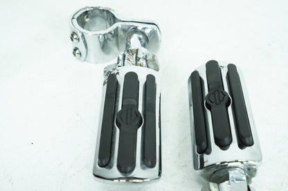 1999 - 2006 Harley-Davidson Touring Road King Classic Front Right Left Highway Foot Pegs 50130-95A