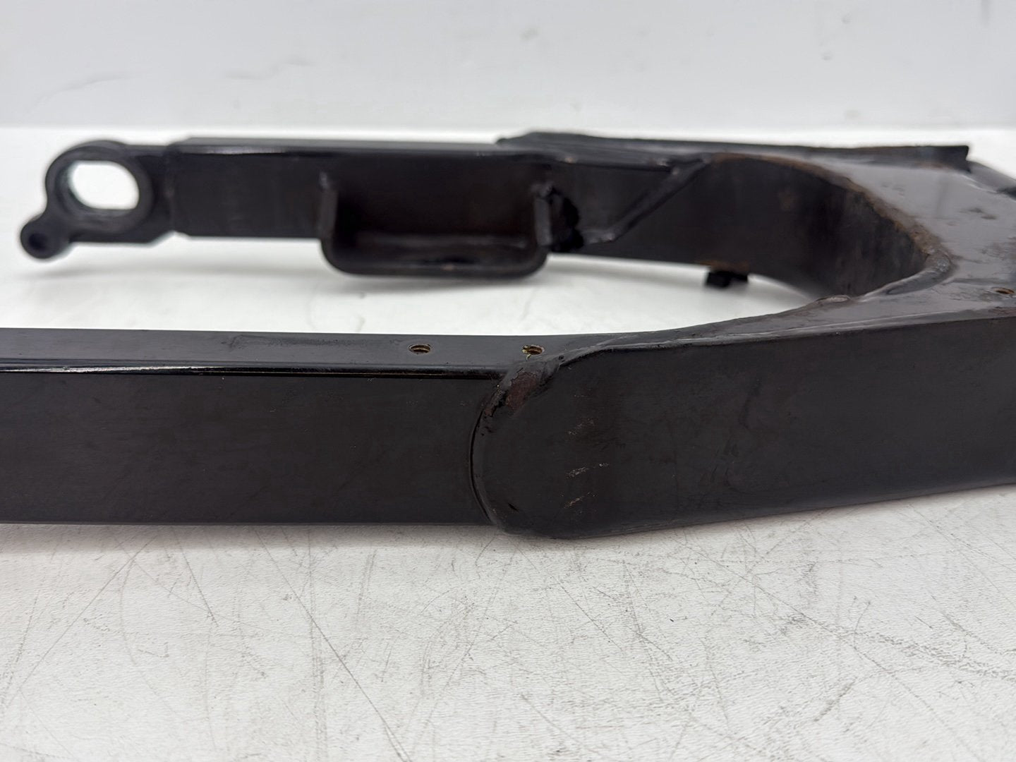 2007 Harley Touring FLHTCU Electra Glide Ultra OEM Rear Fork Swingarm Swing Arm