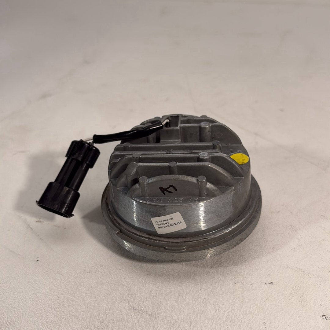 2017 - 2026 Harley-Davidson Softail Heritage Classic 114 Front Auxiliary Aux 1 Fog Passing Light 68000239