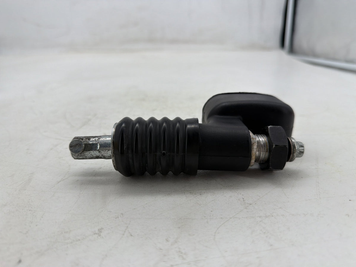 2006 Harley Softail Deuce FXSTDI OEM Rear Brake Master Cylinder Reservoir