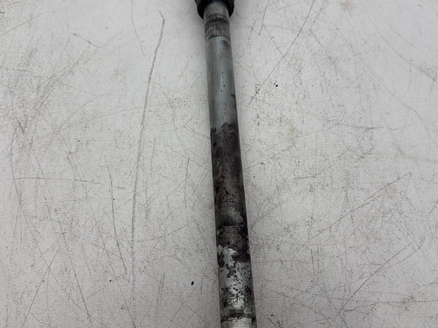 2005 Harley Dyna FXDWG Wide Glide OEM Rear Wheel Axle Bolt Shaft