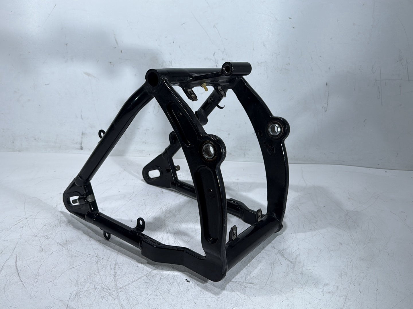 1992 Harley Heritage Softail Classic FLSTC OEM Rear Fork Swingarm Swing Arm