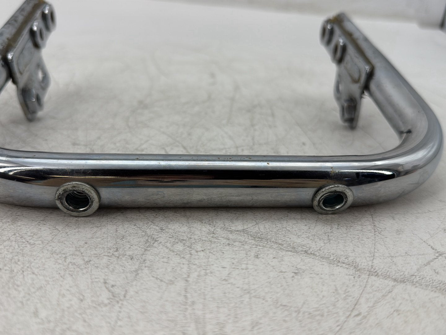 2005 Harley Electra Glide Touring Ultra FLHTCUI OEM Rear License Plate Support Bar Holder