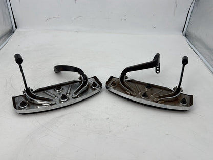 1999 - 2006 Harley-Davidson Touring Electra Glide Classic Left Right Driver Floorboard Foot Rest 50621-79A