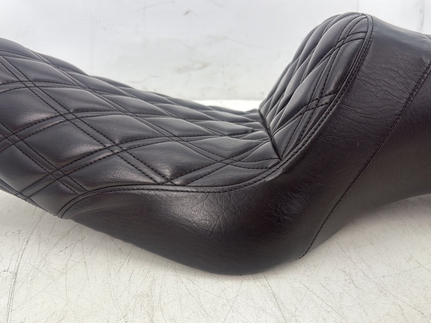 2006 Harley Sportster XL883L 883 Low OEM Passenger Rider Driver Seat Saddle