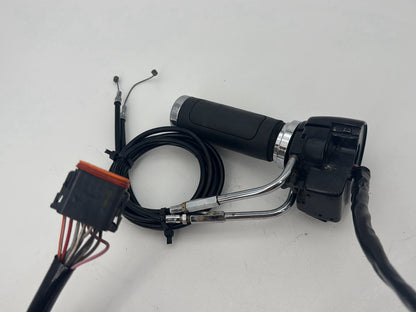 1999 - 2006 Harley-Davidson Touring Electra Glide Classic Right Engine Start Kill Switches Controls 71684-06A