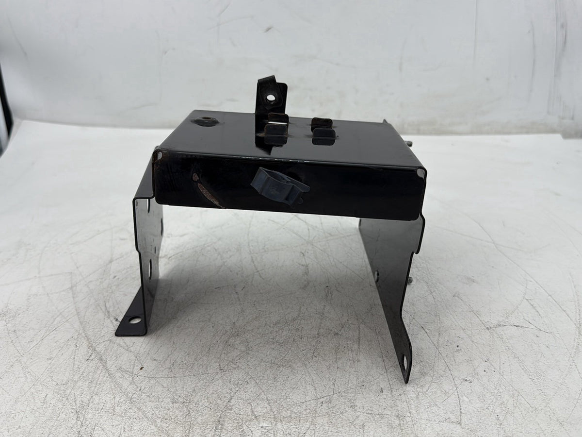 2005 Harley Electra Glide Touring Ultra FLHTCUI OEM Lower Battery Tray Stay Box Cover Panel