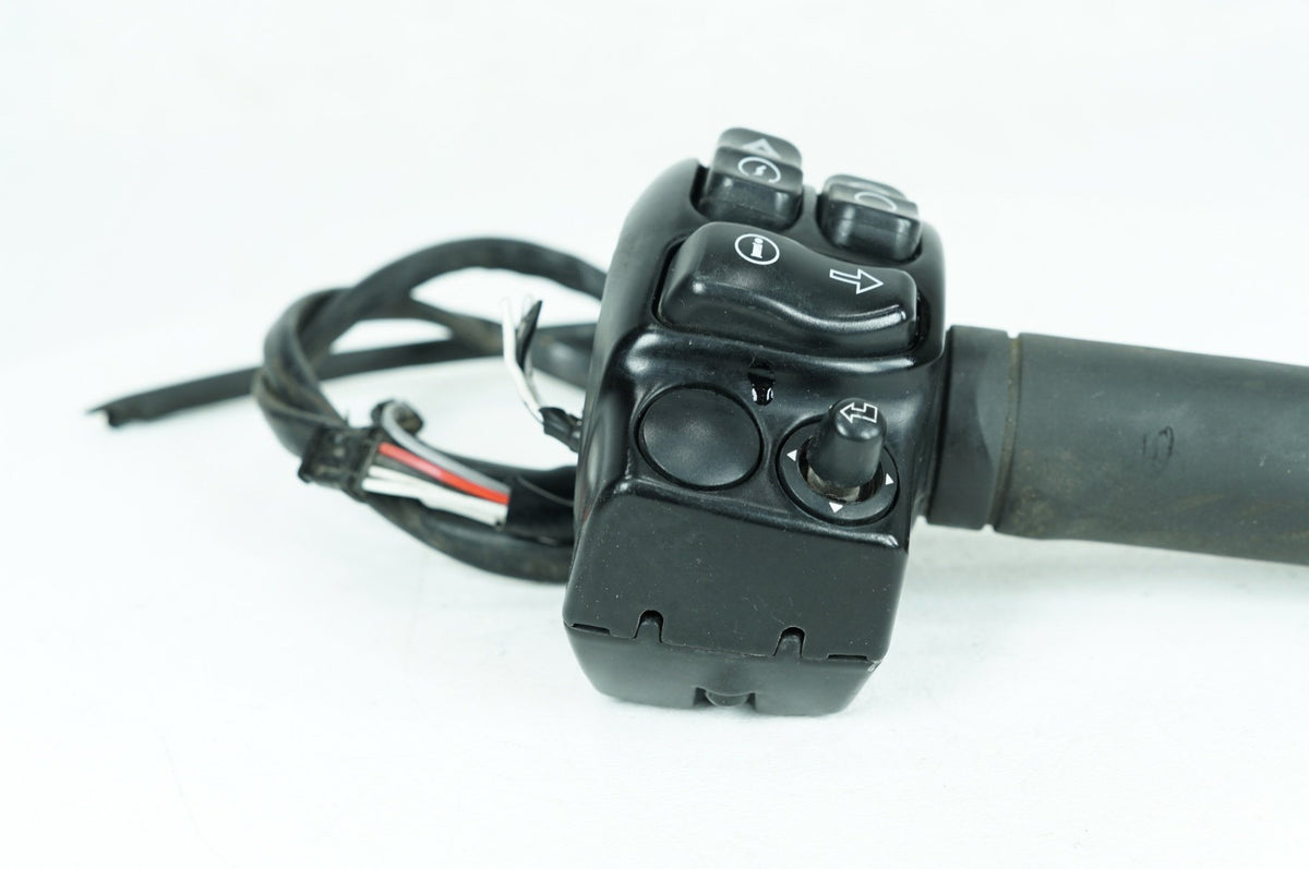 2019 Harley FLHX Street Glide OEM Right Engine Start Kill Switch Control