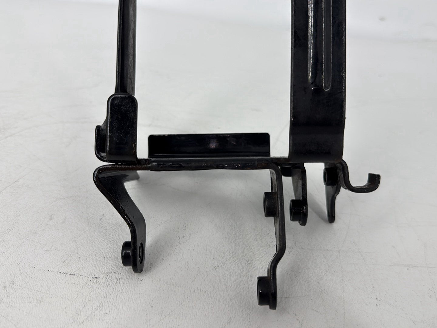 2005 Harley Sportster XL883C 883 Custom OEM Battery Tray Bracket Holder Carrier