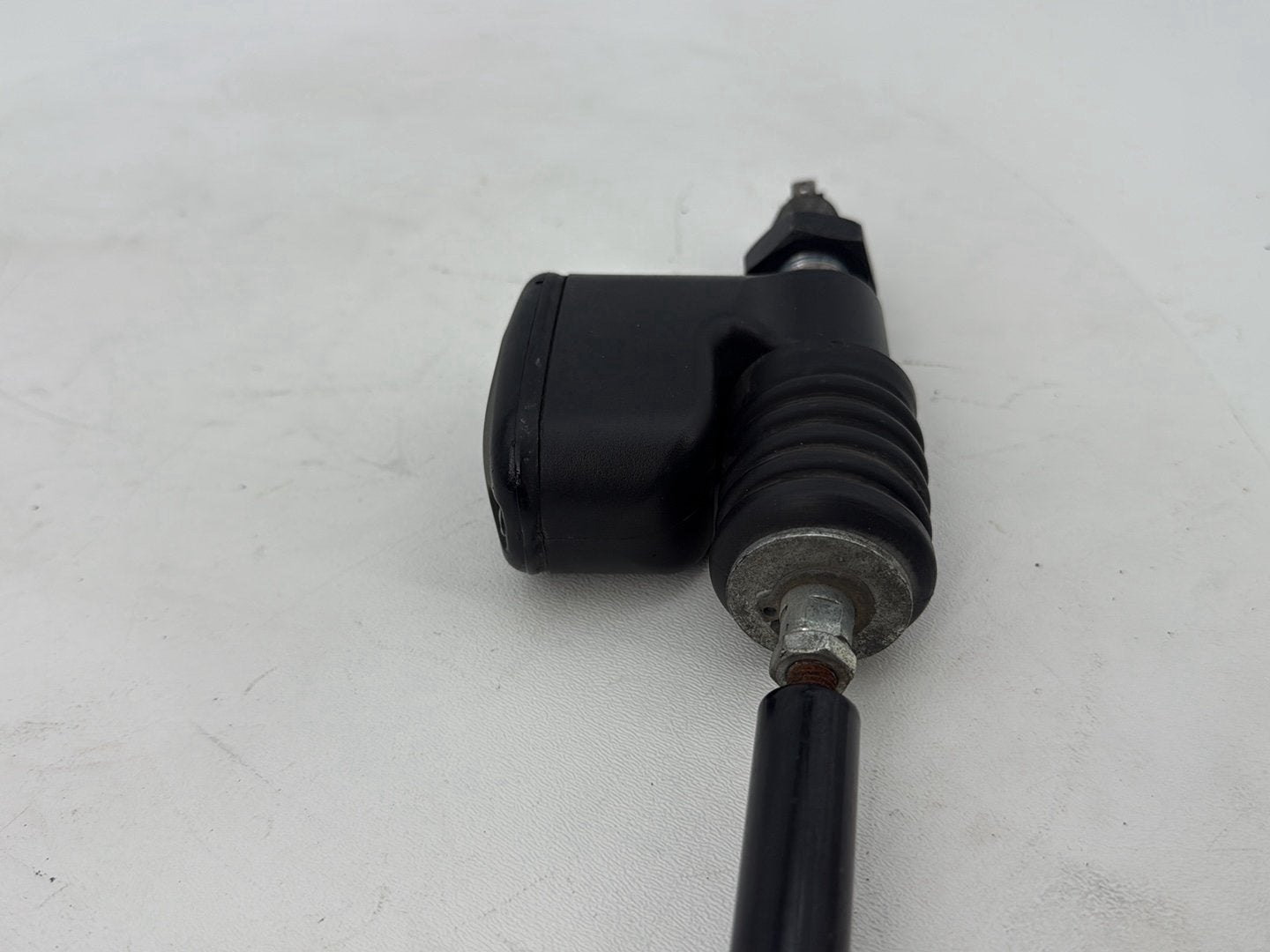 2007 - 2017 Harley-Davidson Dyna Wide Glide Rear Brake Master Cylinder Reservoir 42474-06B