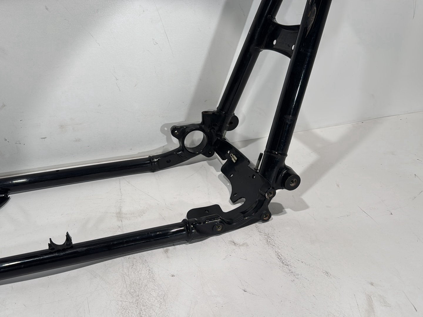 2007 - 2012 Harley-Davidson Touring Road Glide Body Main Frame Chassis NO Title 	47900-09BHP