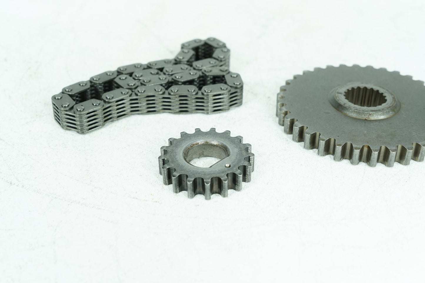 1999 - 2006 Harley-Davidson Softail Heritage Engine Motor Main Primary Chain  	25610-99