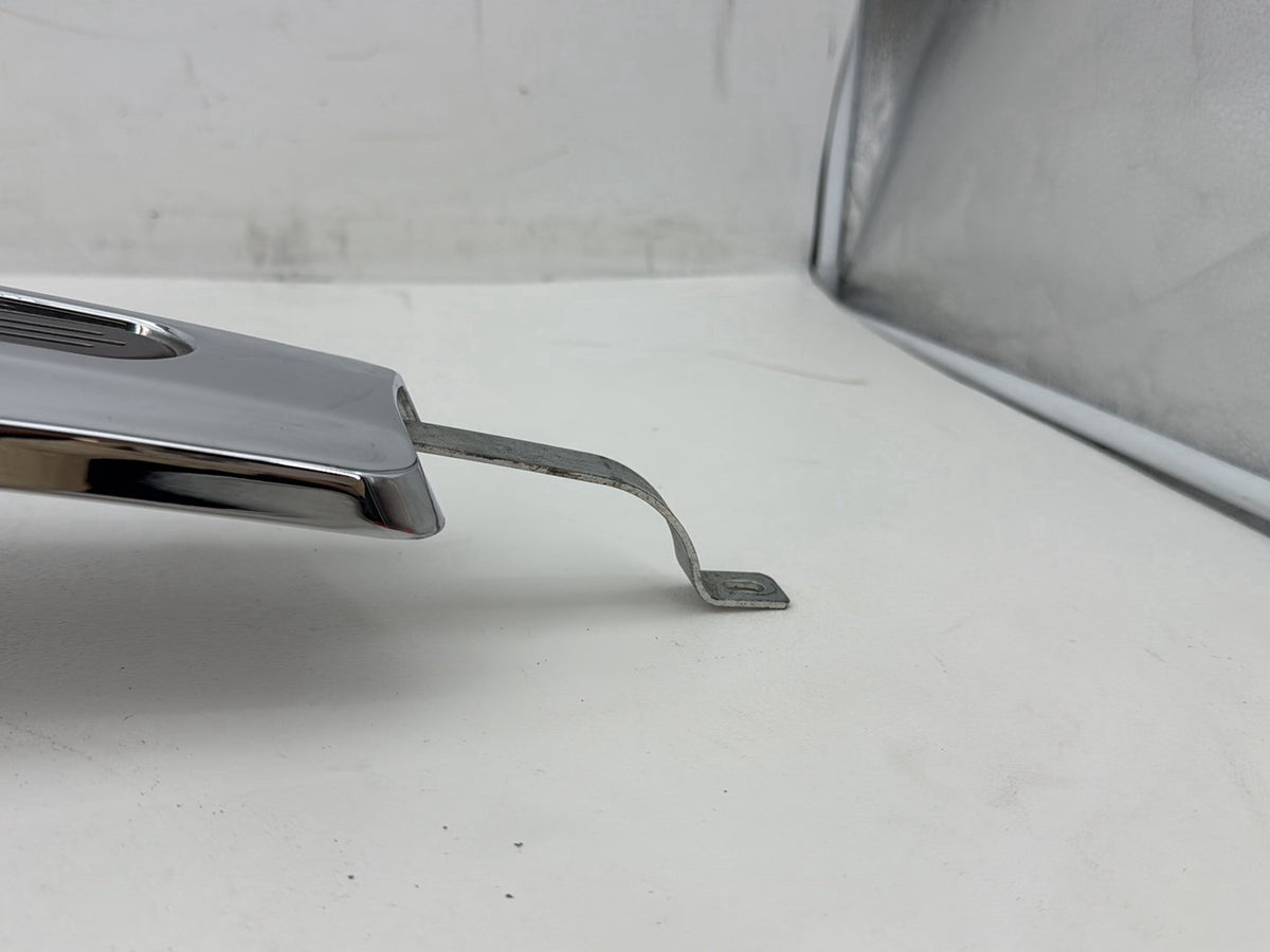 2013 Harley Street Glide Touring Fuel Gas Tank Dash Console NOKey Willie G SKULL