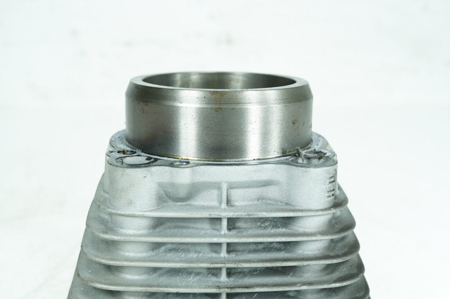 1991 - 2003 Harley-Davidson Sportster Hugger Twin Cam Engine Jug 1 Cylinder Barrel 16446-86B