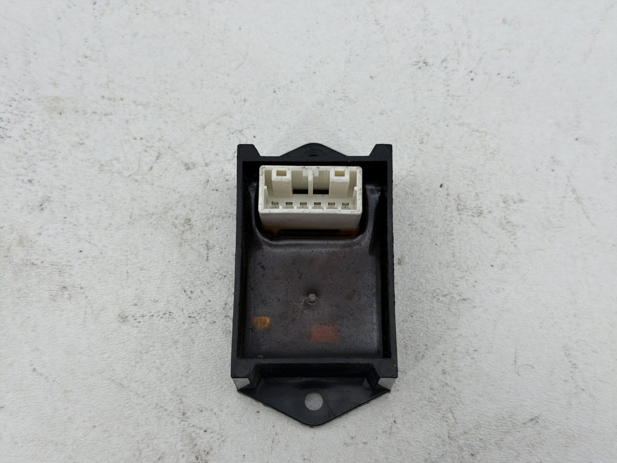 2003 Harley Electra Touring Ultra OEM Fuel Gas Pump Sensor Relay Module 68620-96