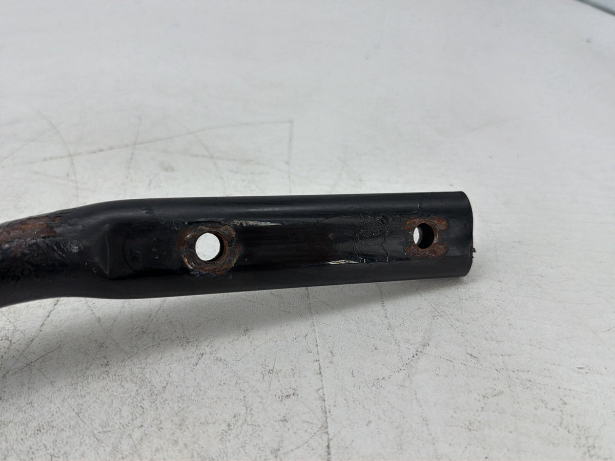06 Harley Dyna Super Glide OEM Exhaust Muffler Interconnect Bracket Support Bar