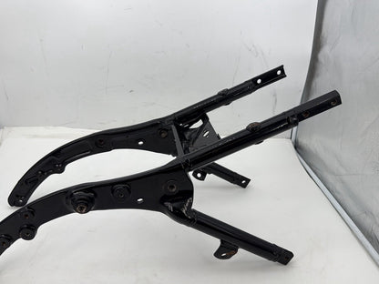 11 Harley Road King Touring Classic OEM Rear Back Sub Frame Rail Bar 48079-09BHP